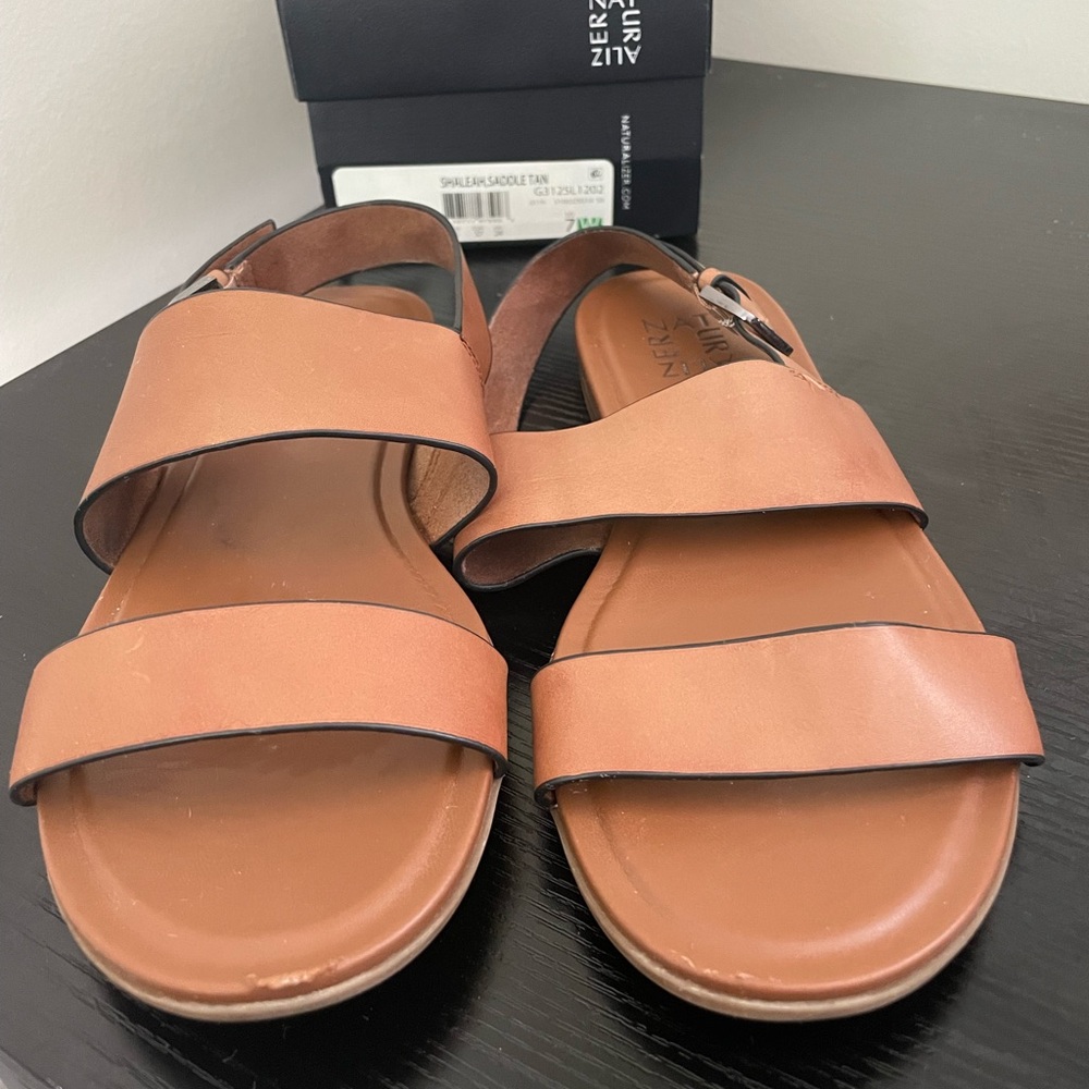 Naturalizer sandals